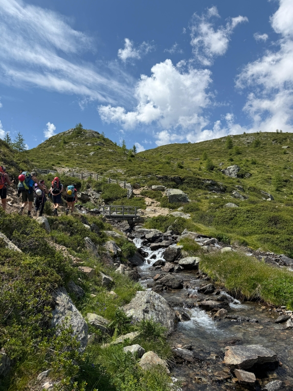 Sternai